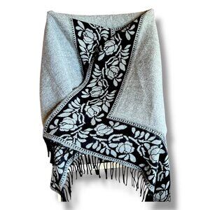 Italian Acrylic Wrap Throw Fringe Scarf Reversible Black Gray Roses Double Faced